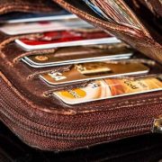 muchas tarjetas de credito